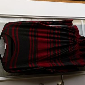 Gray & Maroon Tie Front Tunic